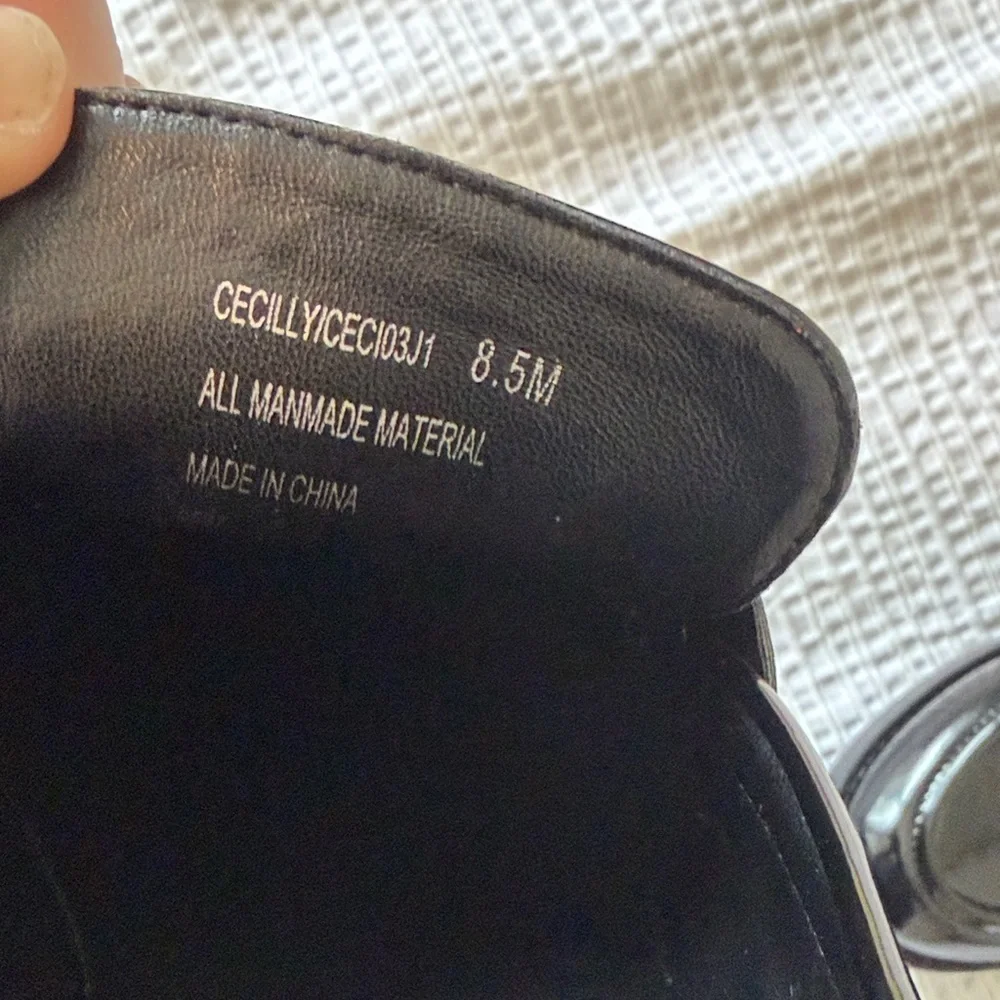 Madden Girl | Black Loafers | 8.5 - Picture 6 of 6